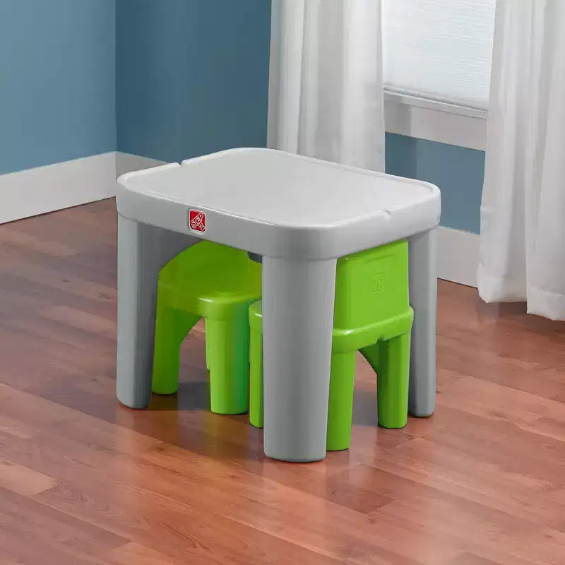 Set Tavolo e Sedie per Bambini a Misura di Bambino, Plastica Resistente, Perfetto per Neonati e Bambini Piccoli
