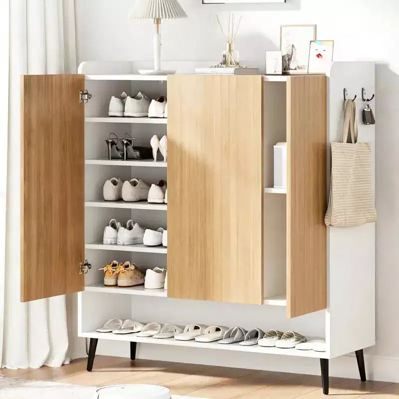 Scarpiera Grande con Ante, Scarpiera a 6 Livelli con Ripiani Regolabili e Ganci, Organizer per Scarpe in Legno, Contiene Oltre 30 Paia, Bianco
