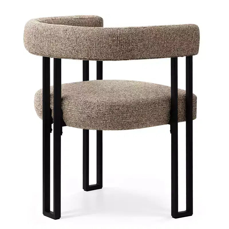 Set di 4 sedie da pranzo moderne imbottite con braccioli, schienale curvo e gambe in metallo nero