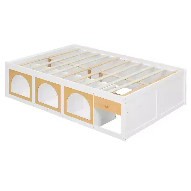 Letto a piattaforma in legno con libreria a pedana, mobiletto con display a LED e cassetto portaoggetti