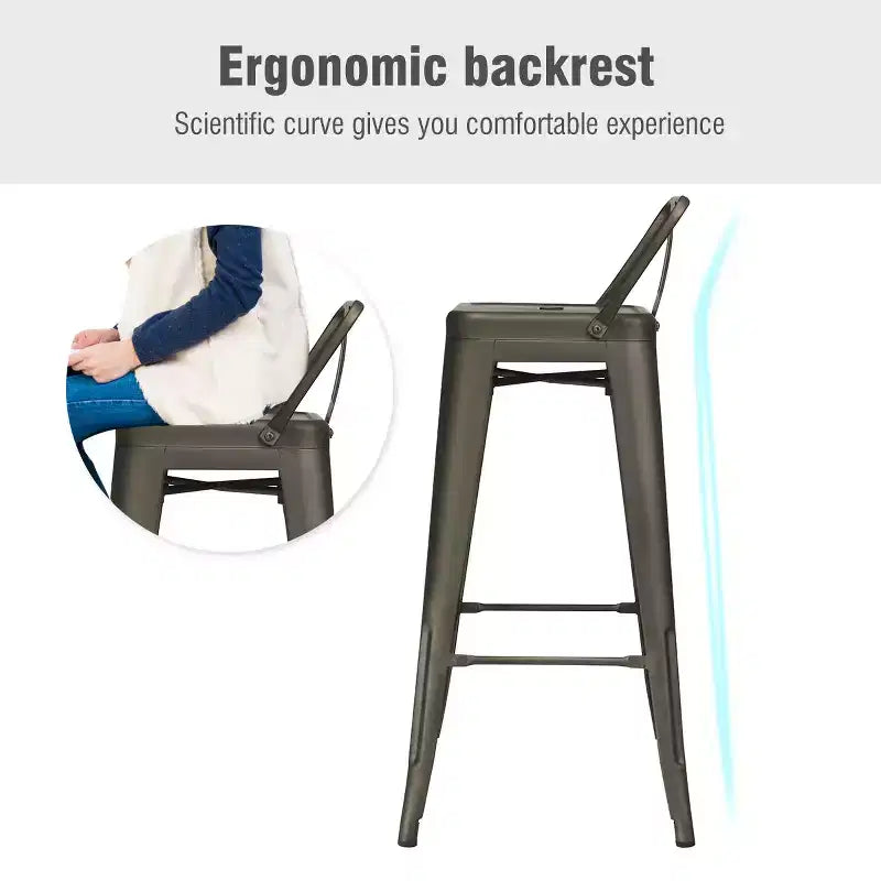 Set di 4 sgabelli da bar industriali in metallo, altezza seduta 76 cm, schienale basso, impilabili, capacità 150 kg