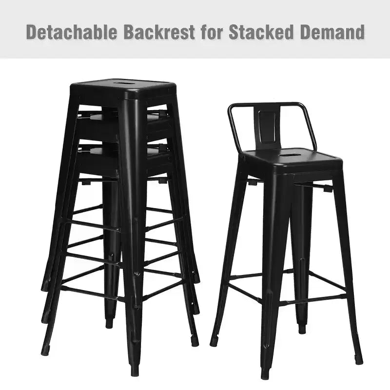 Set di 4 sgabelli da bar industriali in metallo, altezza seduta 76 cm, schienale basso, impilabili, capacità 150 kg
