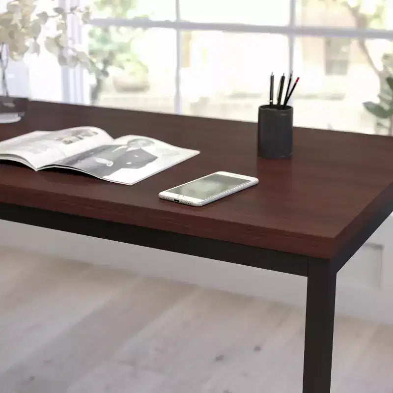 Scrivania per computer da 47" con struttura aperta in metallo, tavolo da scrittura moderno per ufficio in casa
