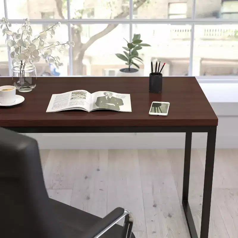 Scrivania per computer da 47" con struttura aperta in metallo, tavolo da scrittura moderno per ufficio in casa